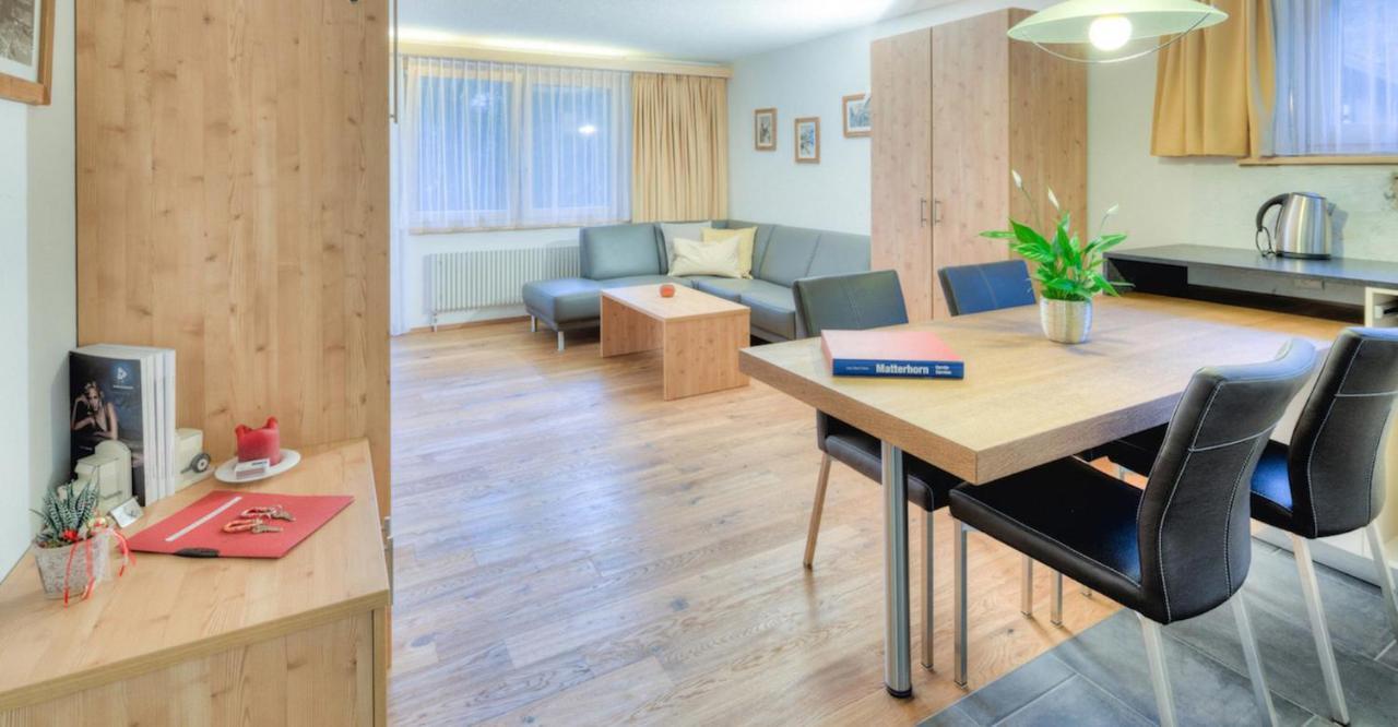 Ferienhaus Felice Zermatt Eksteriør bilde
